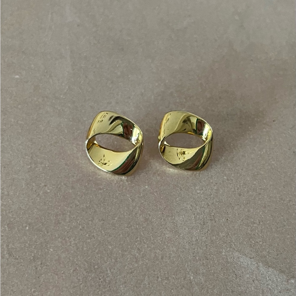 Vintage Lady Remington Twisted Loop Gold-Tone Pierced Earrings
